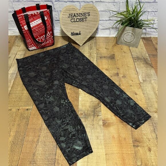 Lululemon Wunder Under High-Rise Tight 28" *Full-On Luxtreme Shine foil size 18 - Picture 2 of 16